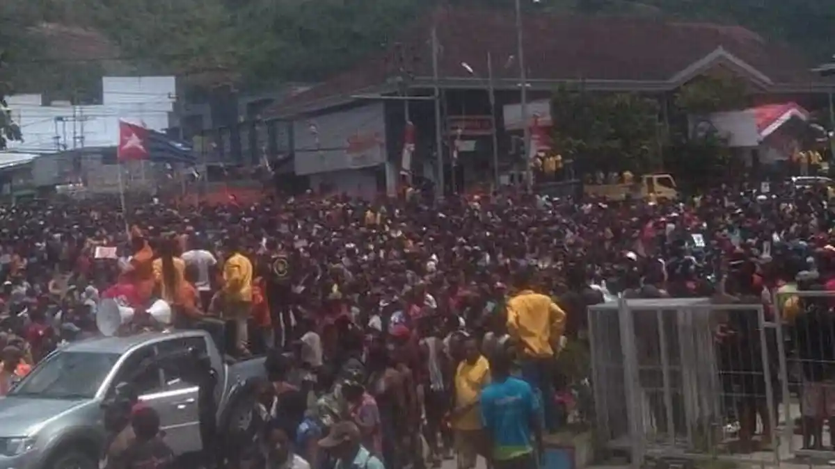 TERPOPULER: Keterlibatan Asing dalam Kerusuhan Papua hingga Pendemo yang Merasa Ditipu