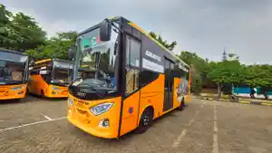 Tampak-bus-sekolah-baru-milik-UPAS-Dinas-Perhubungan-DKI-Jakarta.jpg