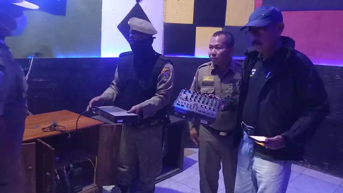 Warga Geram Bondo Desa Prambatan Lor Kudus Dijadikan Tempat Karaoke Tak Berizin