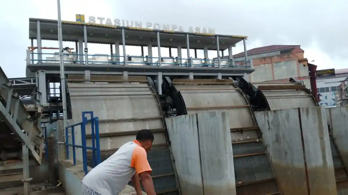 Kabar Baik Tinggi Air Sungai Batanghari di Kota Jambi Berangsur Turun 