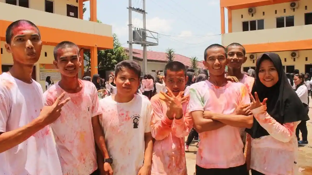 Adu Strategi Penerimaan Mahasiswa Baru Universitas Swasta di Jambi