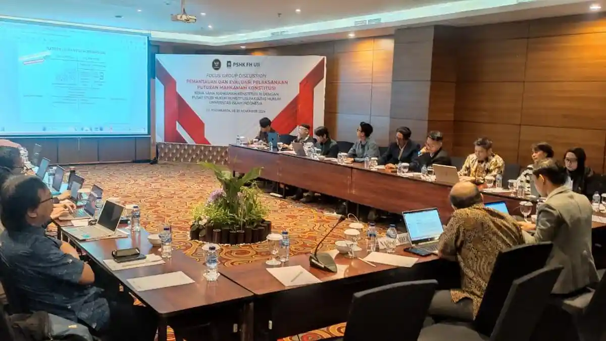 MK dan PSHK UII Gelar FGD Pemantauan dan Evaluasi Pelaksanaan Putusan ...