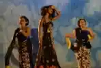 Busana Wayang Kulit karya Melia Wijaya