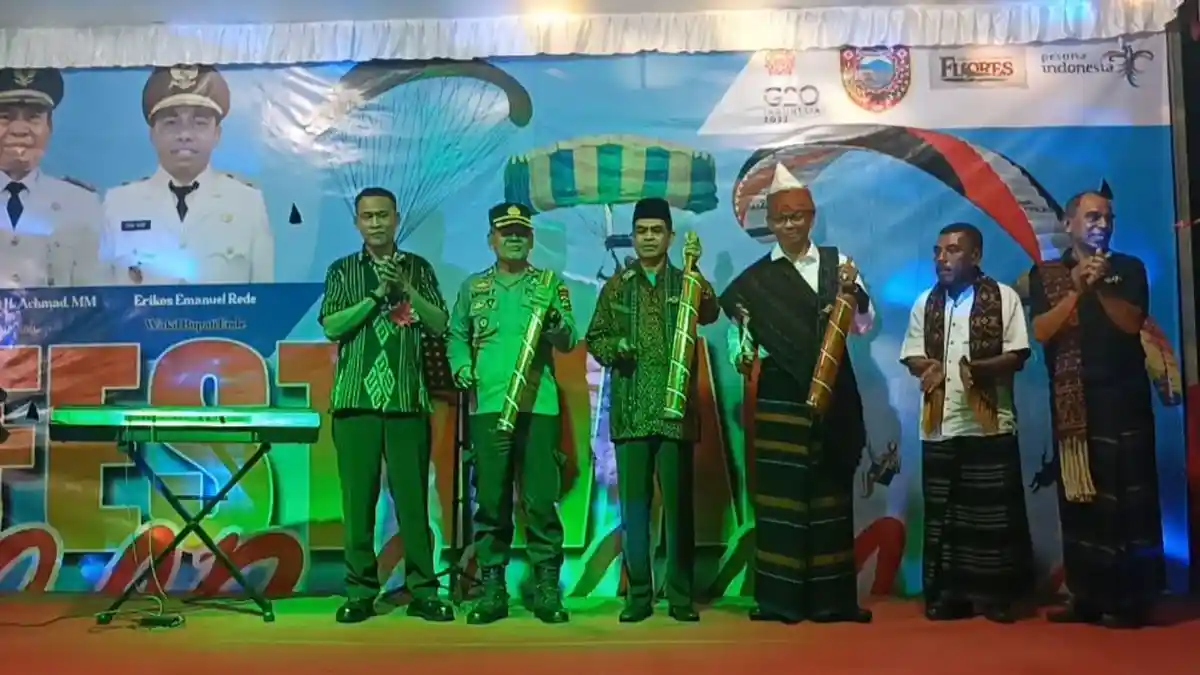 Festival Paralayang Sebagai Ajang Promosi Potensi Pariwisata di ...