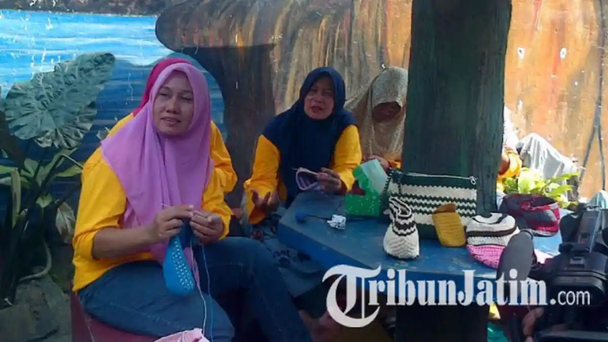 Dibuat Keroyokan, Tas Rajut Buatan Napi ini Malah Laris Manis di Pasar Jatim