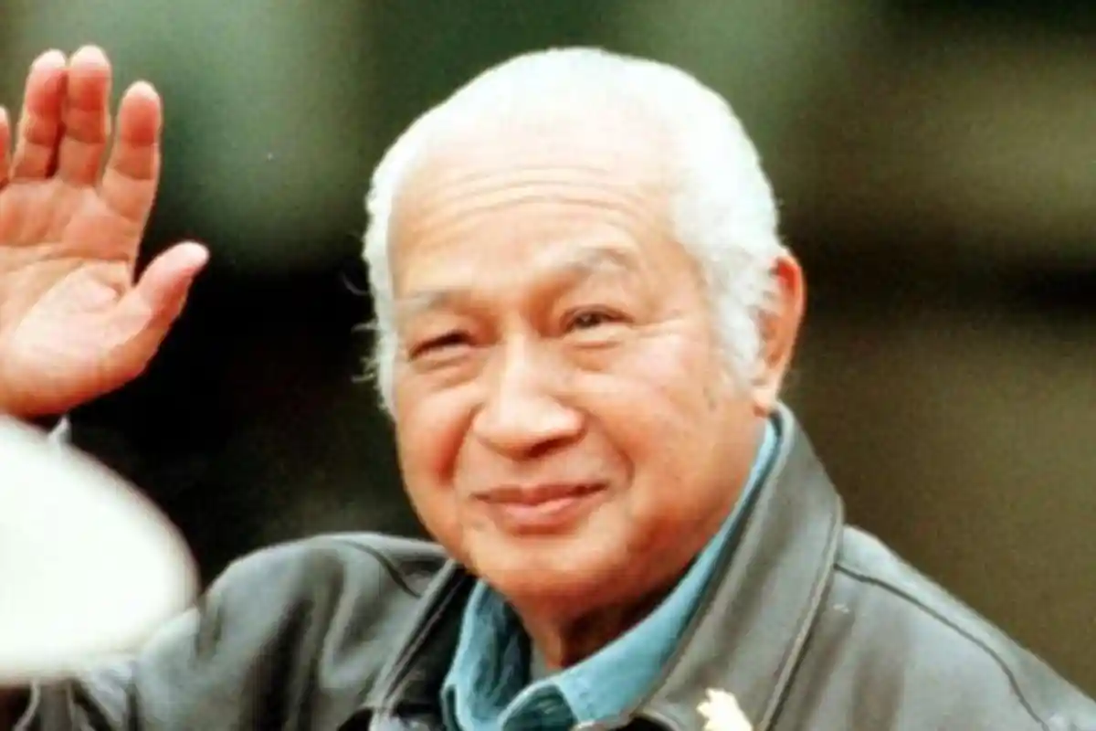 Fadli Zon Tetapkan 24 Nama Calon Pahlawan Nasional Hasil Seleksi 49 Nama Usulan, Ada Soeharto?