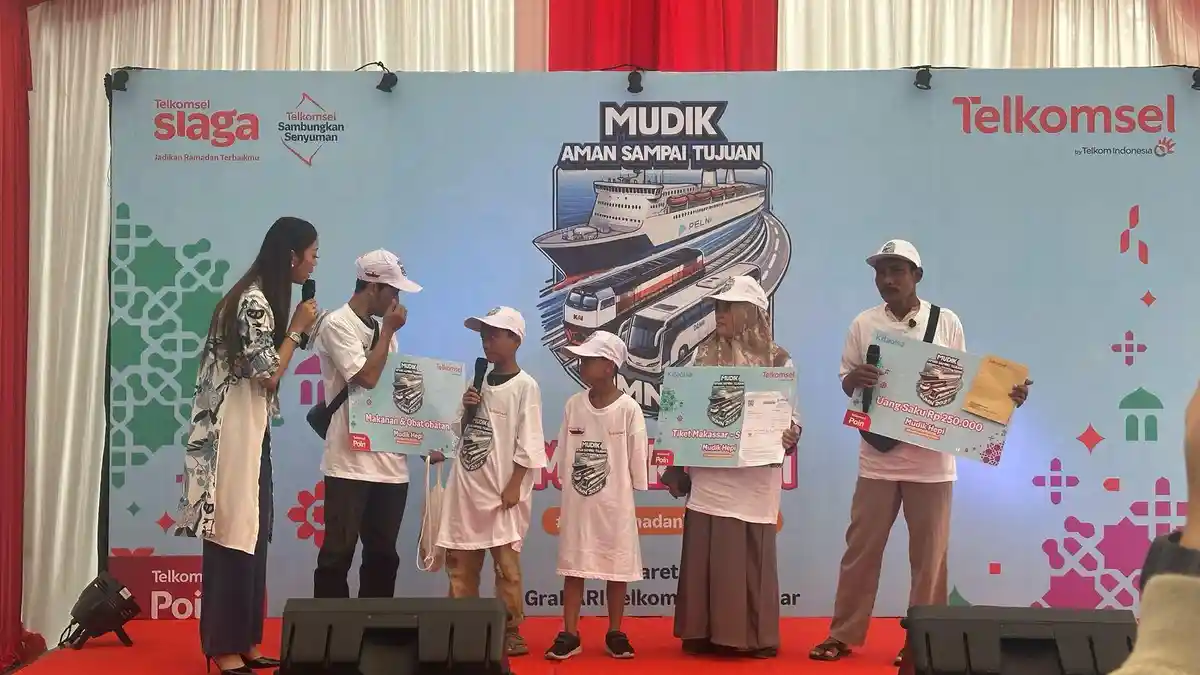 Berkat Mudik Gratis Telkomsel, Hartono Akhirnya Bisa Mudik Setelah 14 Tahun di  Makassar