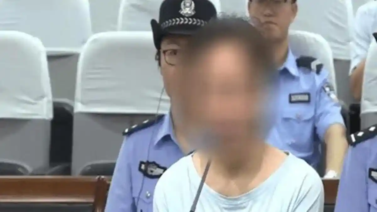 Wanita Bersuami Nafkahi Brondong Selama 10 Tahun, Berakhir Dikhianati dan Mendekam Dibalik Jeruji