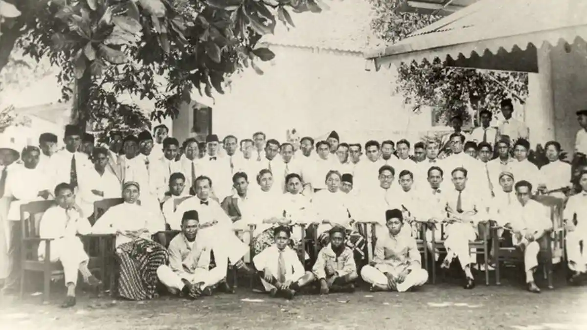 Sumpah Pemuda - Sejarah Saat Para Pemuda Bertekad untuk Bersatu demi Kemerdekaan