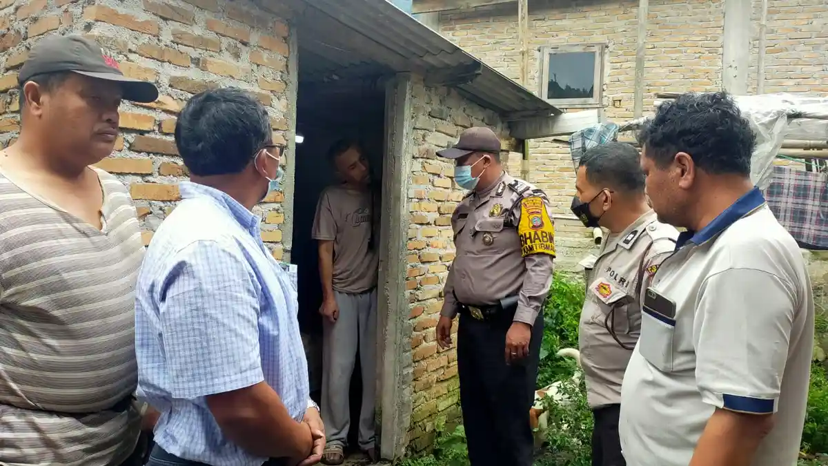 Pria Penderita Sakit Putus Asa dan Gantung Diri, Polsek Berastagi Olah TKP