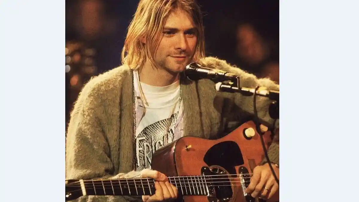 Daftar 20 Lagu Nirvana yang Paling Populer, Sangk Vokalis Kurt Cobain Meninggal Dunia 1994