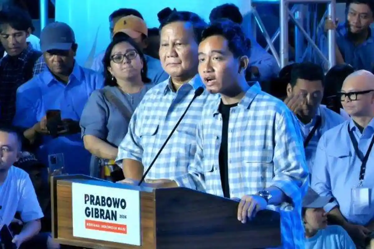 Saat Prabowo Tanya Anak Gibran dan Selvi yang Tak Ikut ke Jakarta, Wali Kota Solo: Besok Sekolah