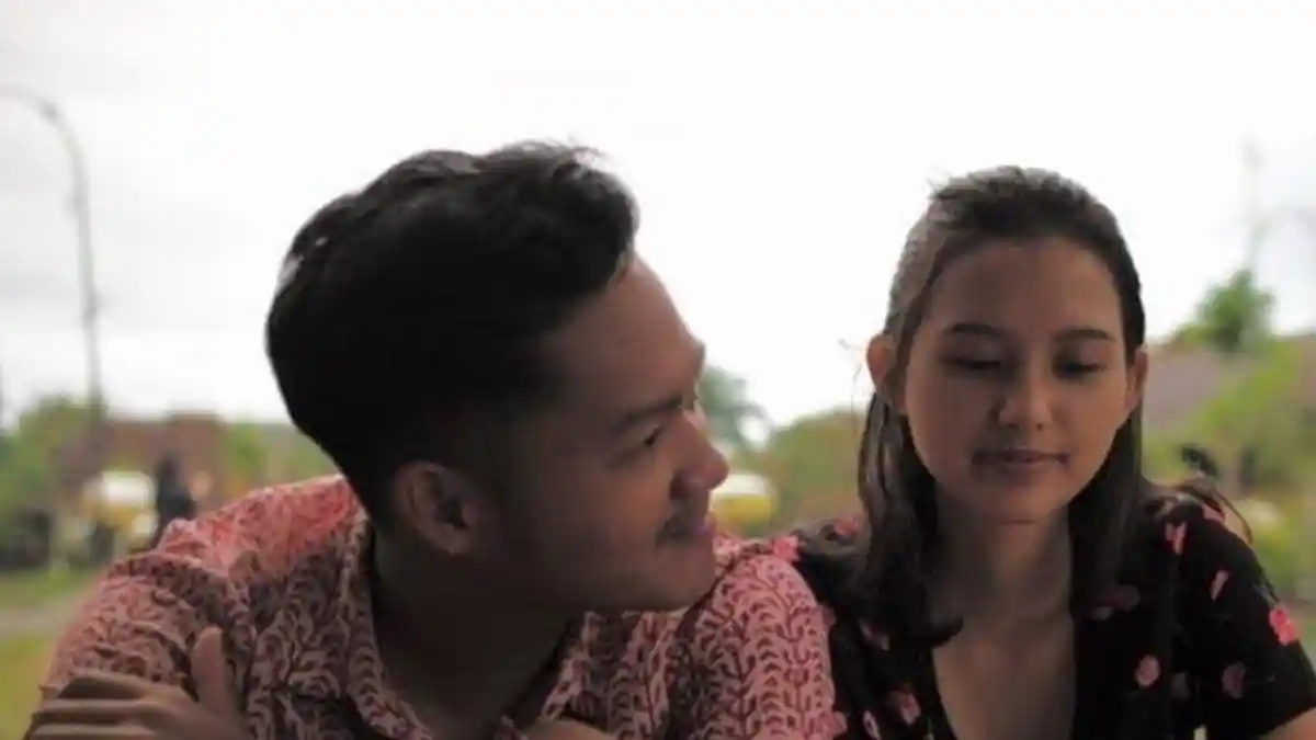 Diisukan Putus dengan Sang Pacar, Begini Tanggapan Azriel Hermansyah