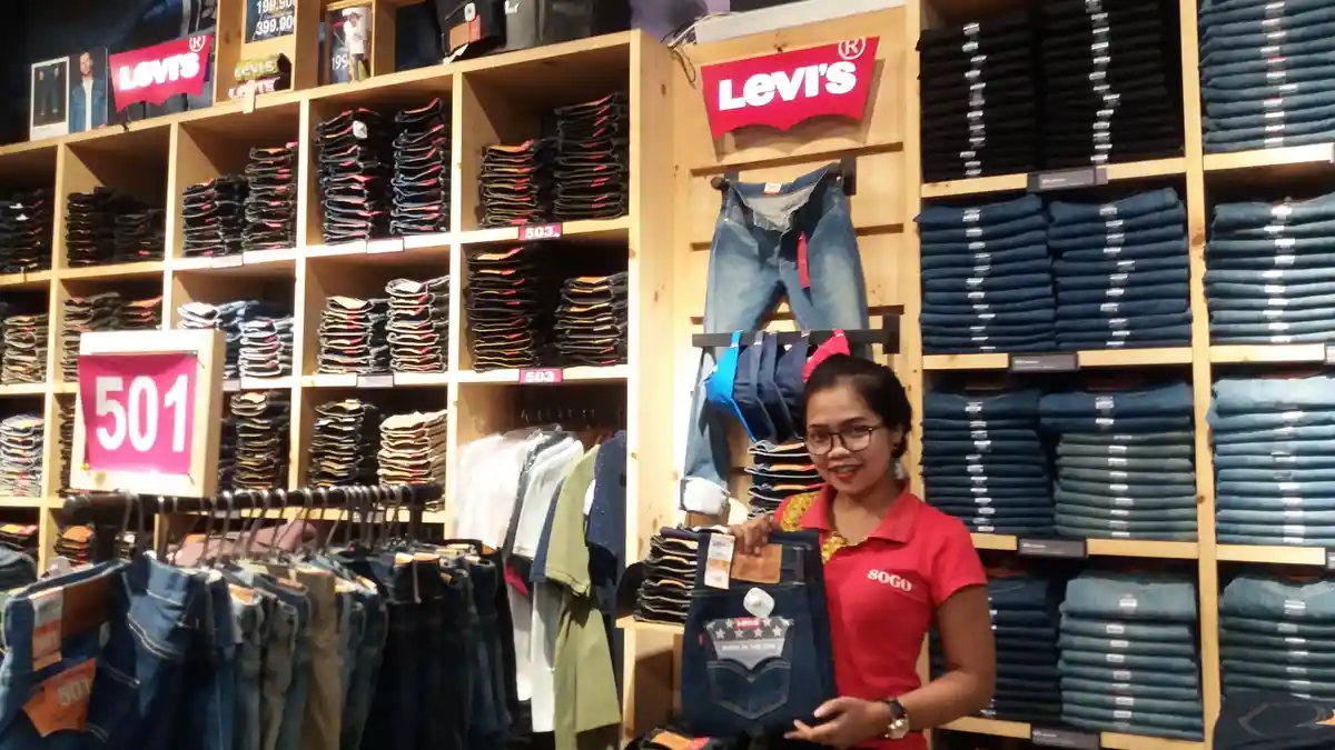 Spesial Imlek 2019, Sogo Branded Store hadirkan Koleksi Atasan Merah Berbagai Merek