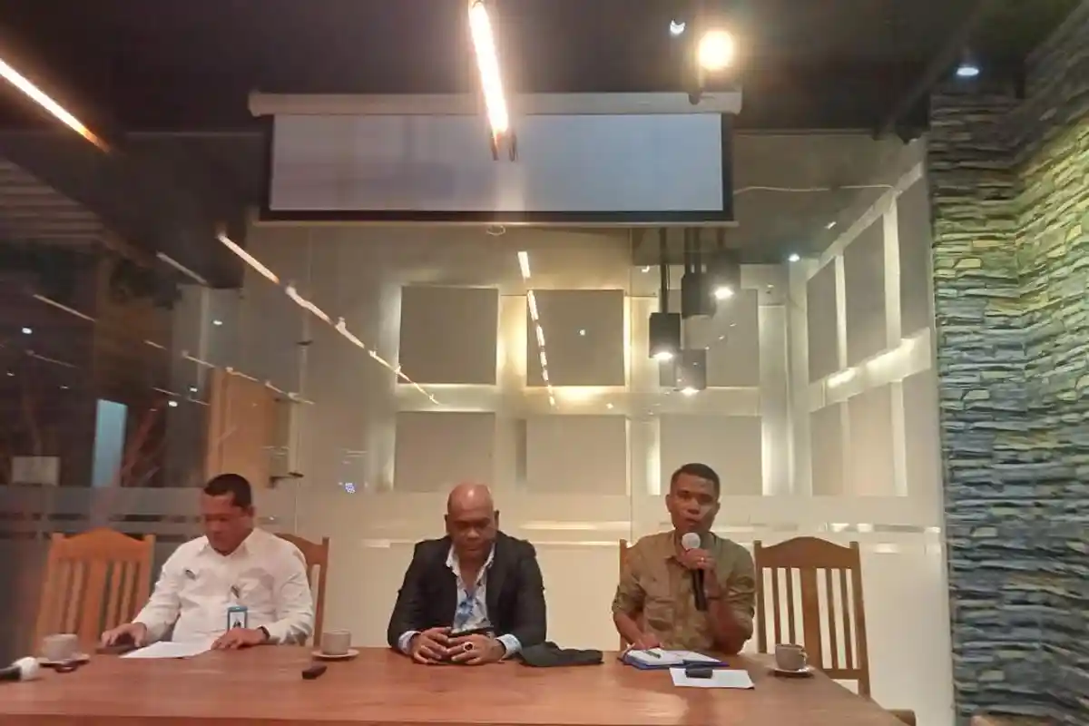 Transaksi Medium Terms Notes Bank NTT Senilai Rp 50 M Sebagai Risiko Bisnis