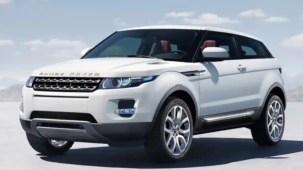 Range Rover Evoque Limited Edition Diluncurkan Sambut Tahun Baru Imlek