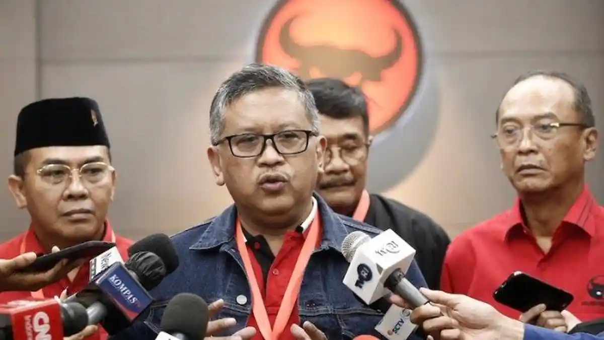 Kata Hasto soal Wacana Duet Prabowo-Ganjar: PDIP Usung Capres dari Kader Internal