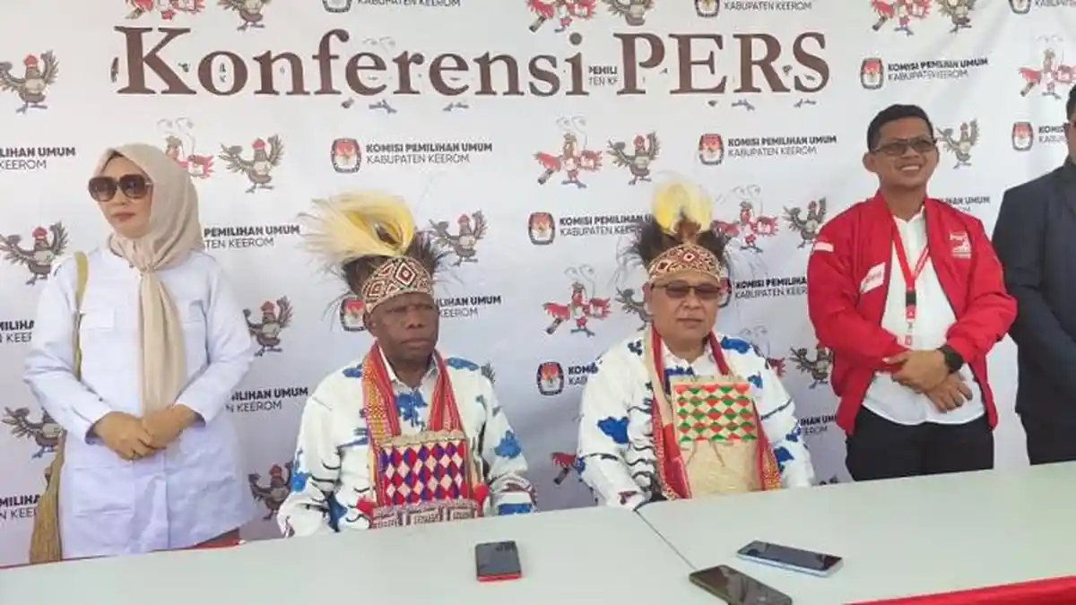 KPU Keerom Pastikan Berkas Dukungan Petrus Solosa-Mustakim Lengkap