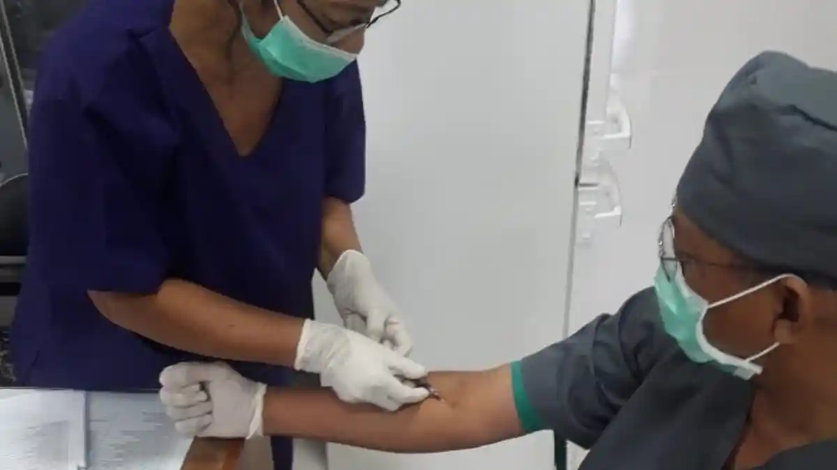 Kontak dengan Dokter Positif Covid-19, Pegawai RSUD Klungkung Jalani Rapid Test, Semua Non Reaktif