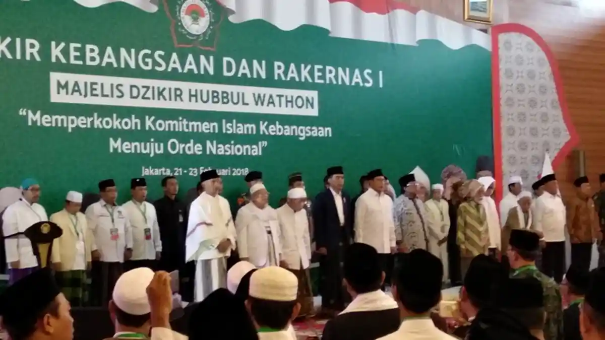 Jokowi Hadiri Acara Dzikir Kebangsaan di Asrama Haji Pondok Gede