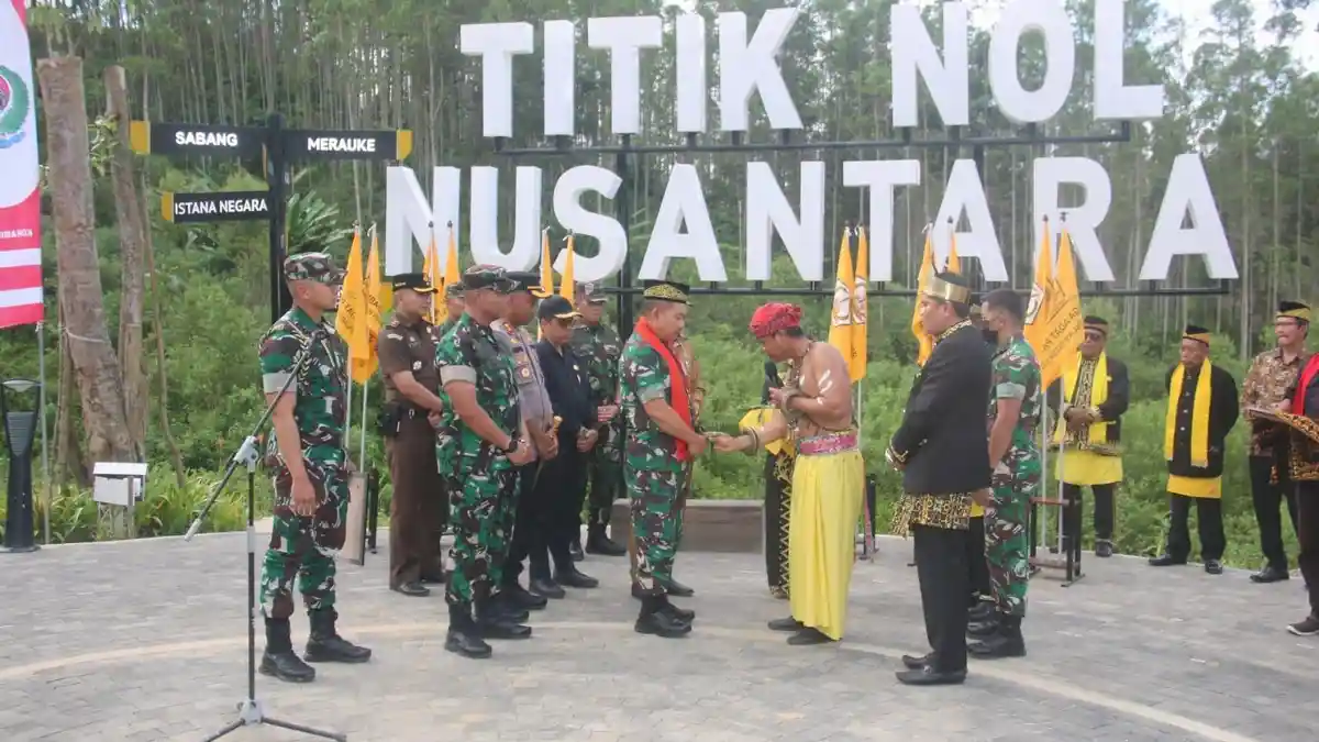Kunjungi IKN, Kasad Jenderal Dudung Abdurachman Peroleh Gelar Dari Kesultanan Adat Paser