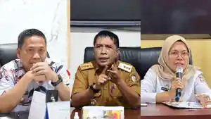 Kolase-foto-dari-kiri-Camat-Biringkanaya-Maharuddin-Camat-Mariso-And.jpg