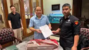 20250703-_-Kejagung-Sita-Uang-Rp2-Miliar-Milik-Bos-Sritex.jpg