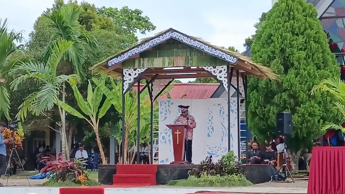 Ali Baham Temongmere Sebut Badan Pengelola Mansinam Perlu Diperbaiki