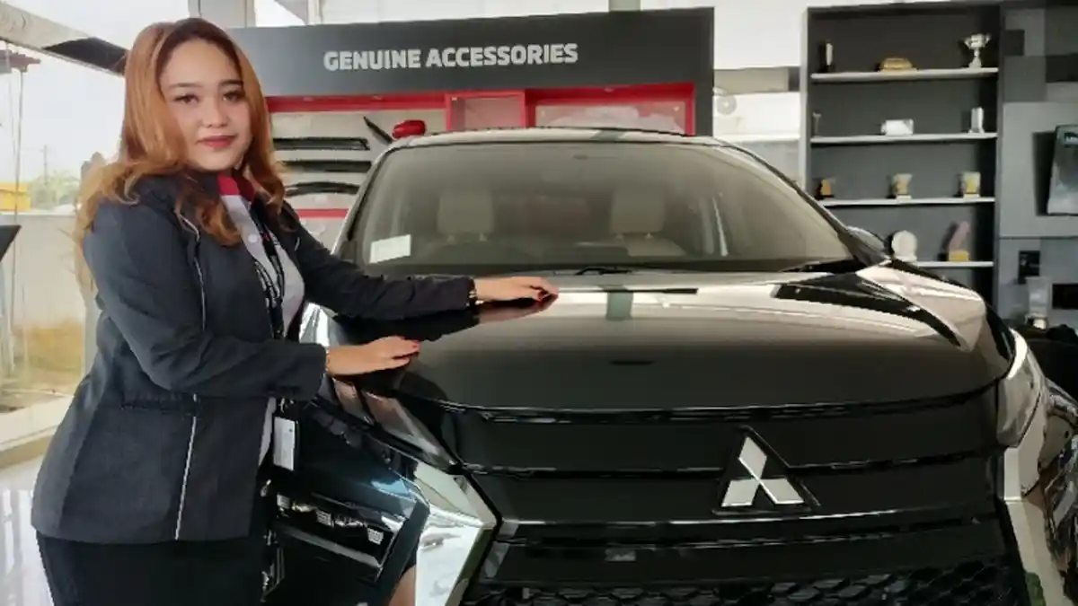 Hampir 50 Persen Penjualan Mobil Passenger Mitsubishi Secara Bayar Tunai
