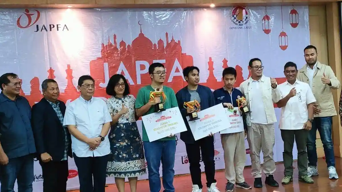 Yoseph Theofilus Taher Juara Terbuka Turnamen Catur Cepat 15 Menit JAPFA Ramadhan Cup 2023
