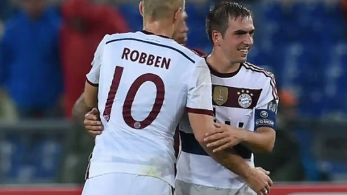 Philipp Lahm Sukses Lewati Operasi Tulang Mata Kakinya