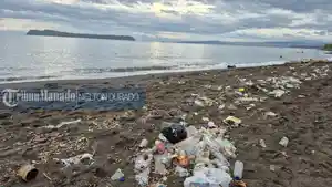 Kondisi-Pantai-Tanjung-yang-ada-di-desa-Kotabunan-Kecamatan-Kotabunan-Kabupaten-Boltim.jpg