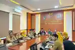 mehnahs.jpg
