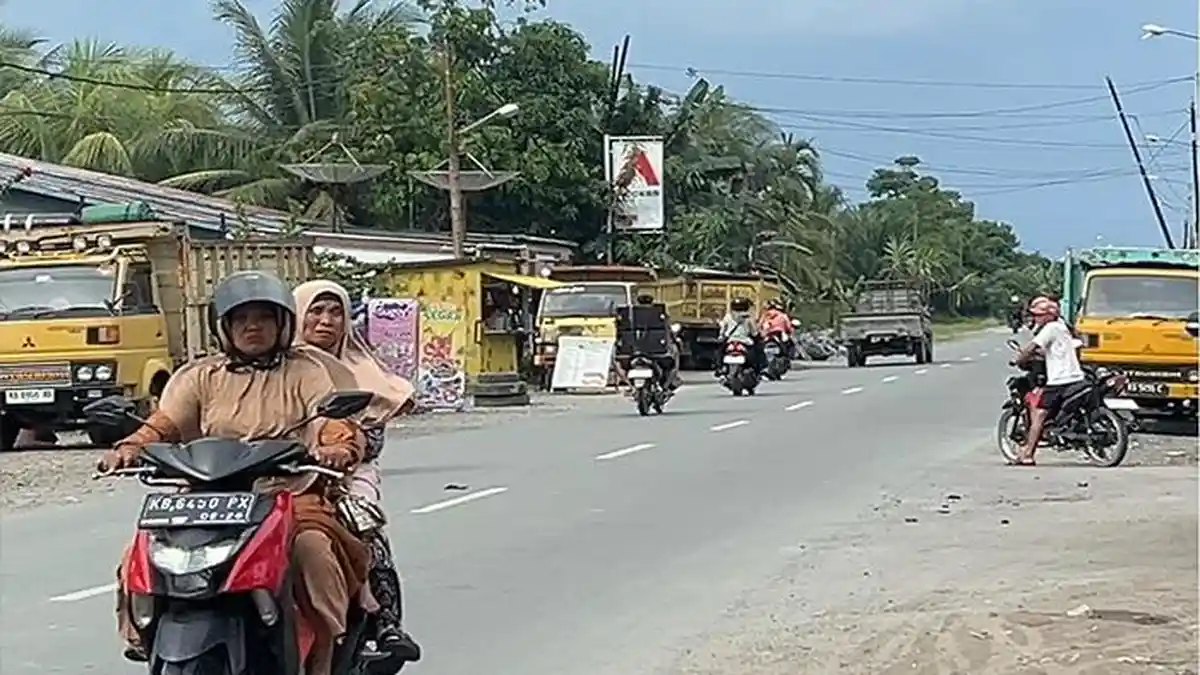 BBM Mahal! Pengusaha Air Galon di Sambas Kalbar Mengeluh Untung Kian Menipis