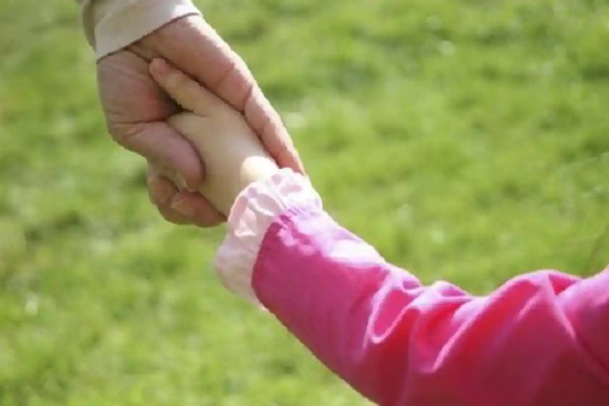 Pengadilan London Memvonis Bocah 5 Tahun Harus Diasuh Anggota Keluarganya