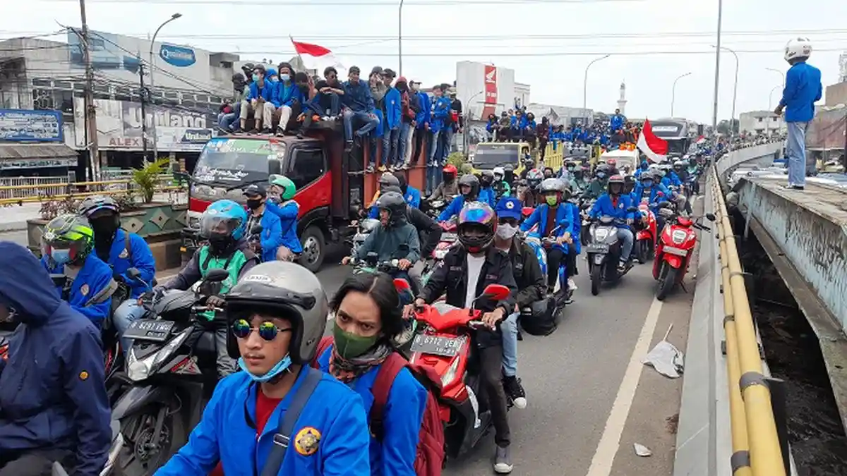 Gubernur Banten Persilakan Mahasiswa dan Buruh Demo, Tapi