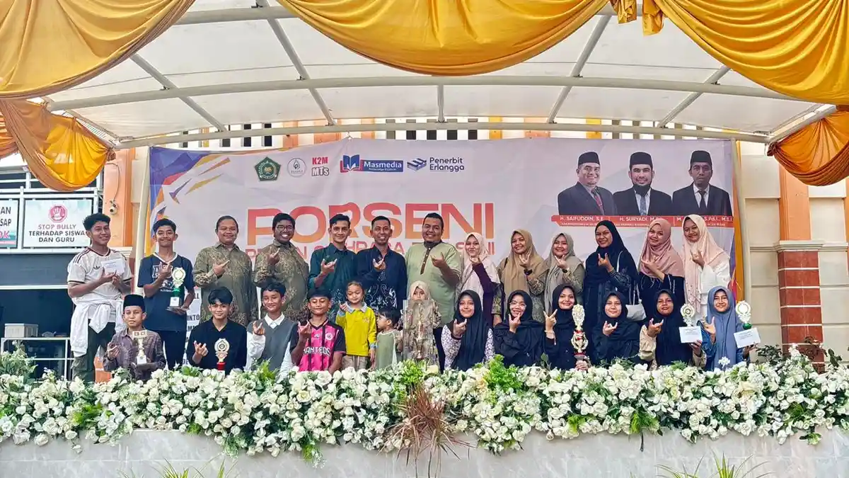 MTs Samudera Pasai Madani Raih Juara Umum Porseni IV se-Aceh Besar