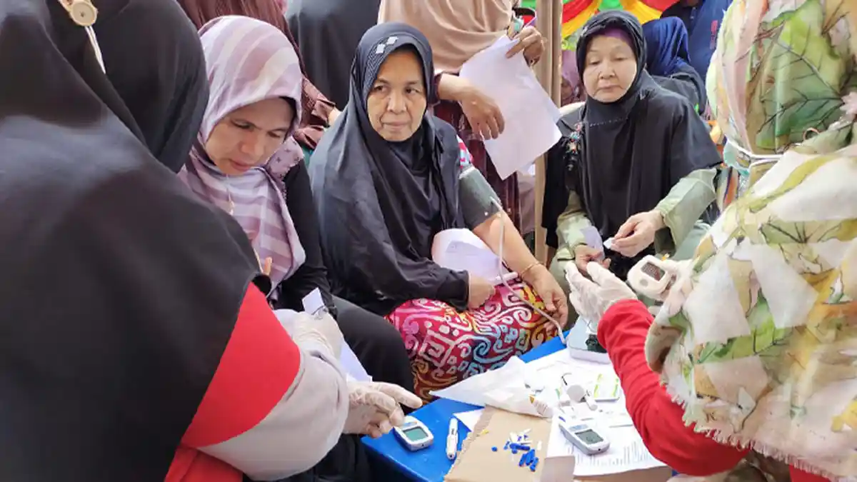 Kolesterol Tinggi, Jangan Remehkan Pundak dan Leher Terasa Kaku