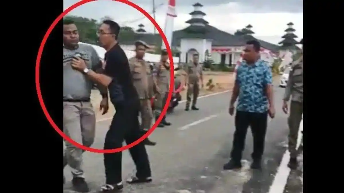 Bupati Labusel Sumut Mengumpat kepada Warga: Sebut Kata Kasar hingga Marahi Satpol PP