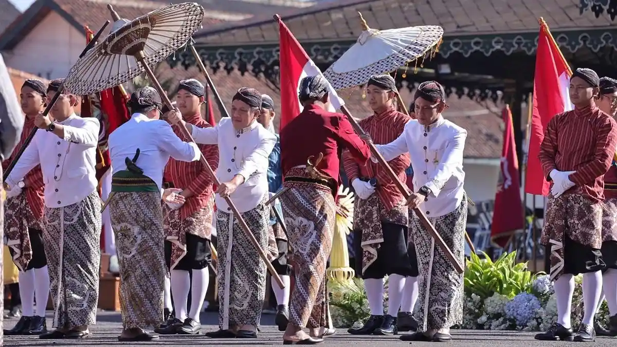 Pemkab Wonosobo Resmi Awali Rangkaian Hari Jadi ke-201 Lewat Kirab Panji - Tribunjateng.com
