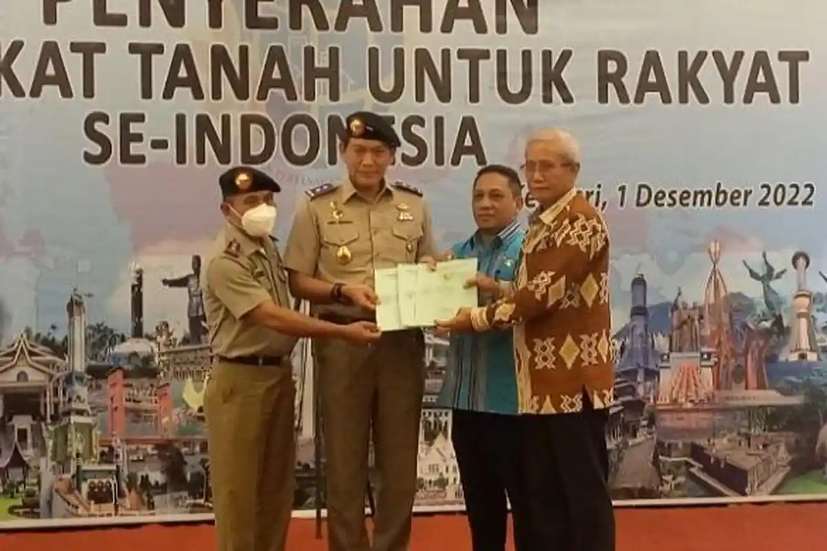500 Masyarakat Sulawesi Tenggara Terima Sertifikat Tanah, BPN Sebut Minimalisir Sengketa di Sultra