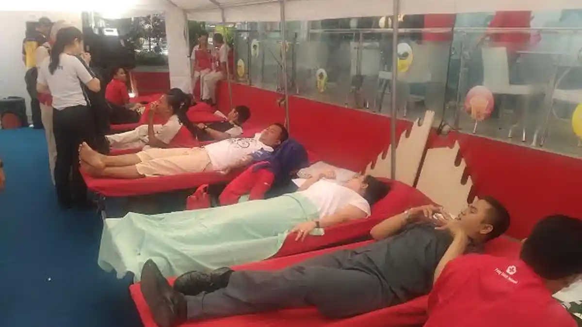Ace Hardware dan Informa Kumpulkan 20 ribu Kantong Darah - Tribun-medan.com