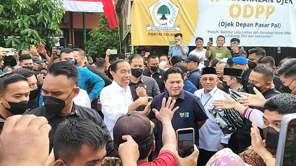 Presiden Jokowi Datang ke Pasar PAL Cimanggis Depok, Disambut Meriah Warga