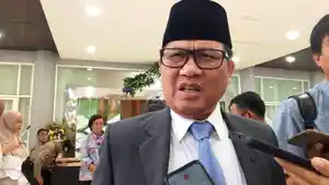 Plh-Kepala-Dindikbud-Bnaten.jpg