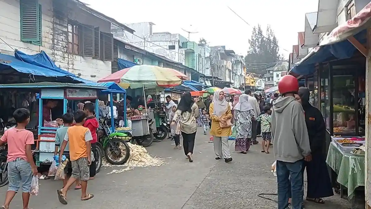Pasar Bawah Takengon Jadi Target Warga Berburu Takjil