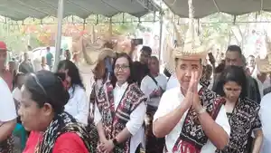 Pasangan-calon-Wali-Kota-dan-Wakil-Wali-Kota-Kupang-Jeriko-Adinda-disambut-komunitas-Dalek-Esa.jpg
