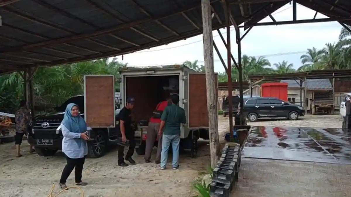 Disperindag dan Metrologi Legal Medan Tera Ram Sawit di Aceh Singkil