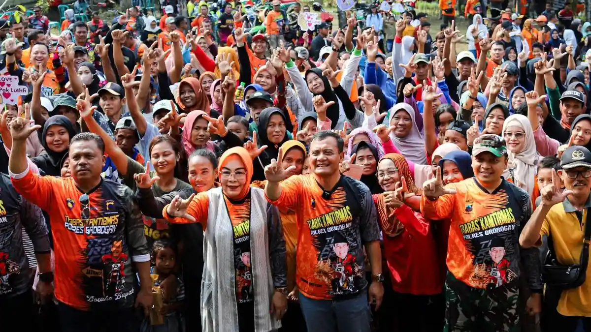 Irjen Pol Ahmad Luthfi Adakan Baksos di Waduk Kedung Ombo Grobogan, Gandeng Komunitas Motor Trail