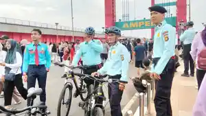 Implementasi-Presisi-Polri-Patroli-Sepeda-Polda-Sumsel-Hadirkan-Rasa-Aman-di-Area-Wisata-Palembang.jpg