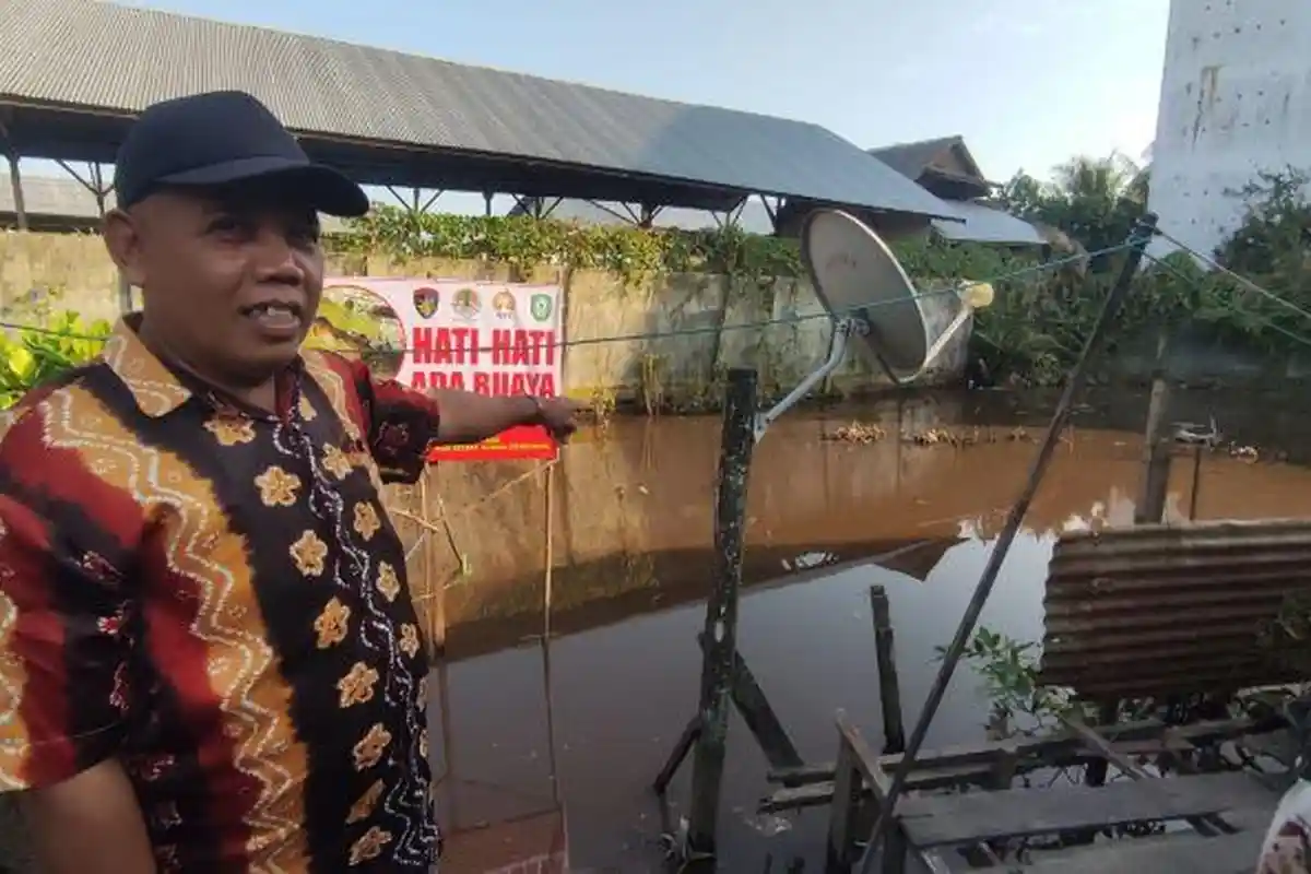 Muncul Ke Permukaan Sungai Mentawa Sampit, Buaya Sungai Mentaya Bikin Was-was Warga
